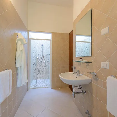 Indipendente Con Giardino, Balcone Vista Mare Apartment